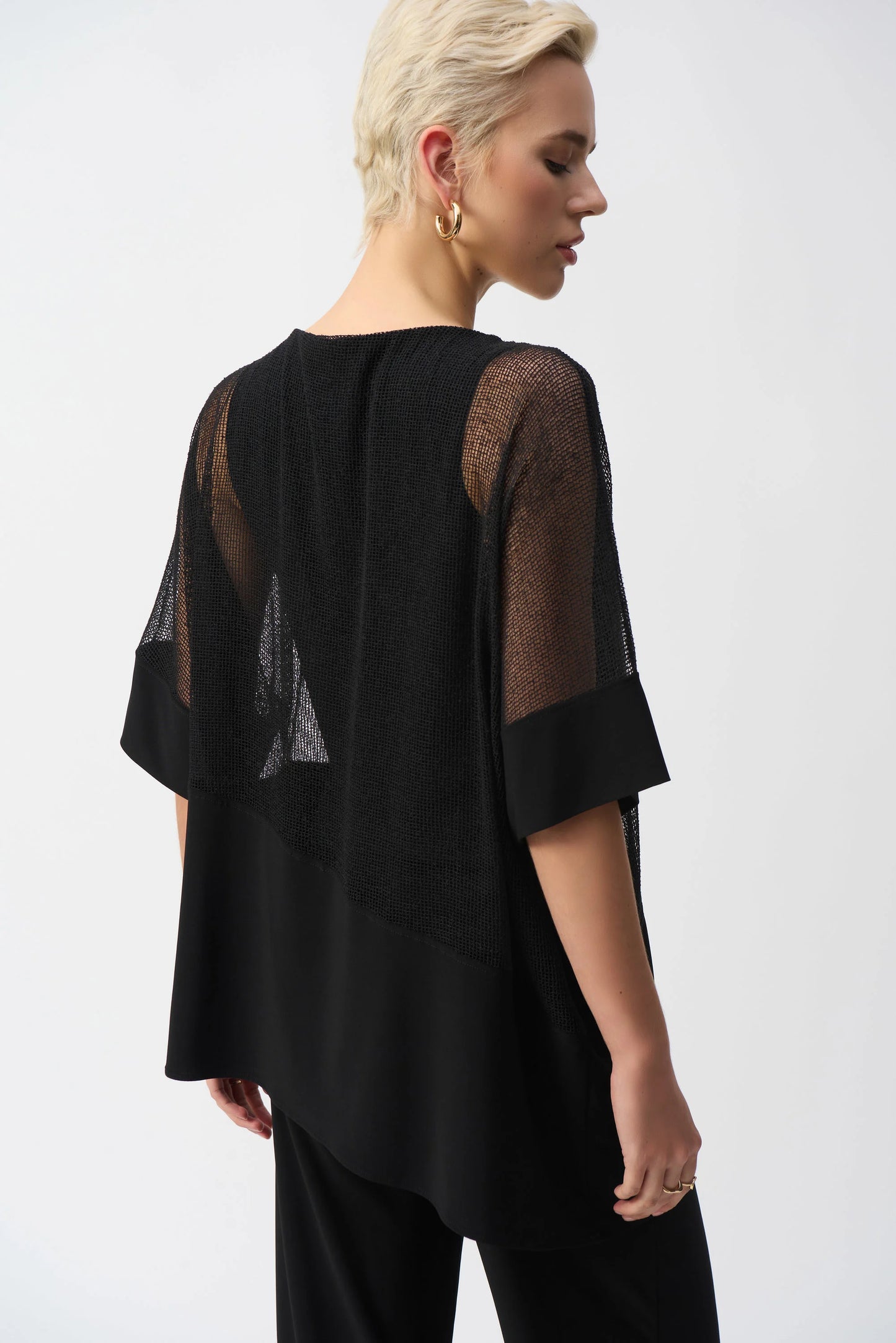 JOSEPH RIBKOFF MESH KNIT COCOON TOP - BLACK