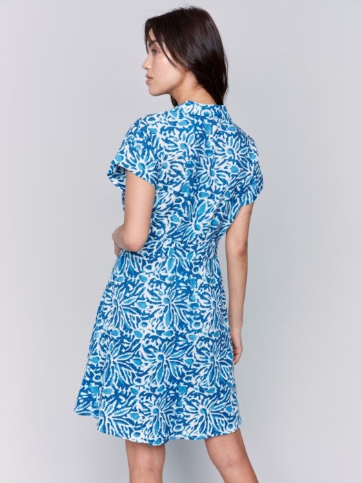 CHARLIE B SHORT-SLEEVE BUTTON-FRONT DRESS - BLUE MULTI